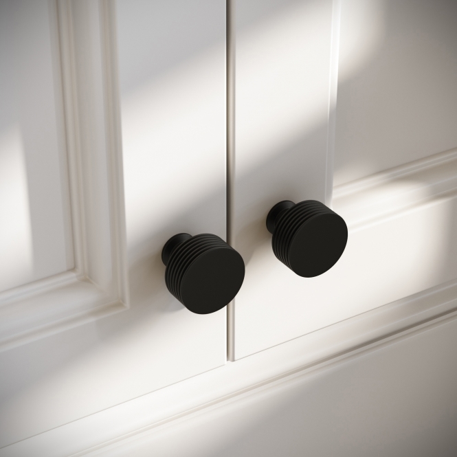 Hampton Cabinet Knob Matte Black